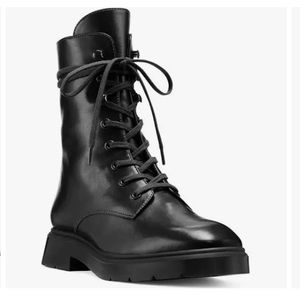 Stuart Weitzman Mckenzee Boots